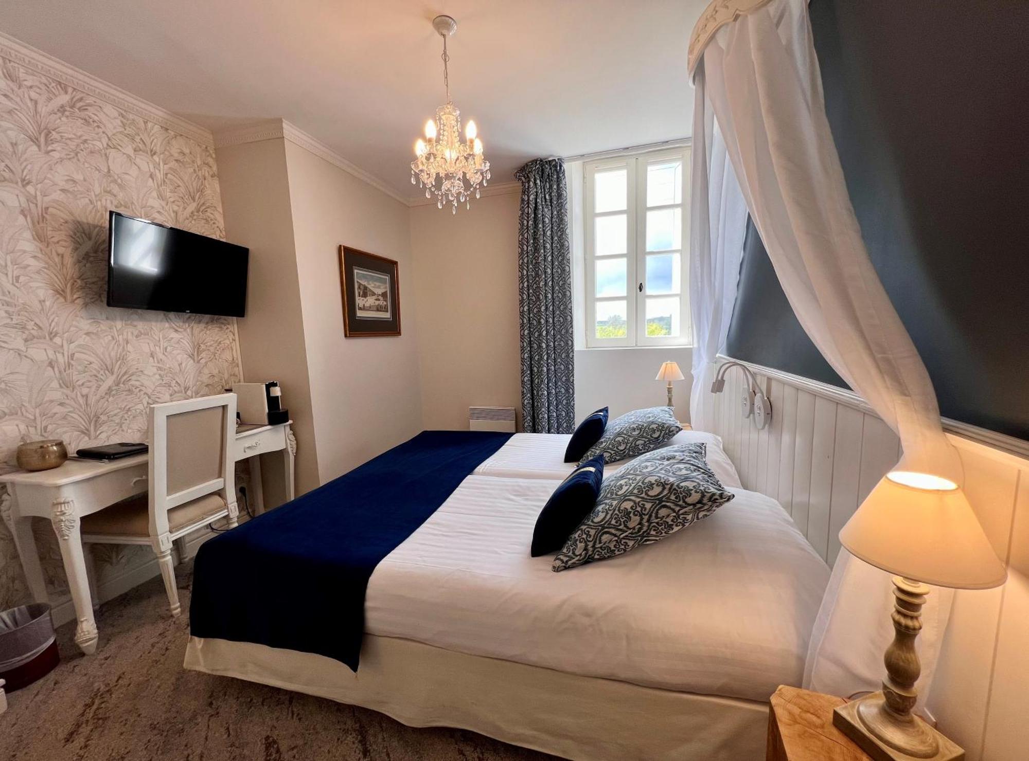 Hôtel Edward 1er Monpazier Buitenkant foto