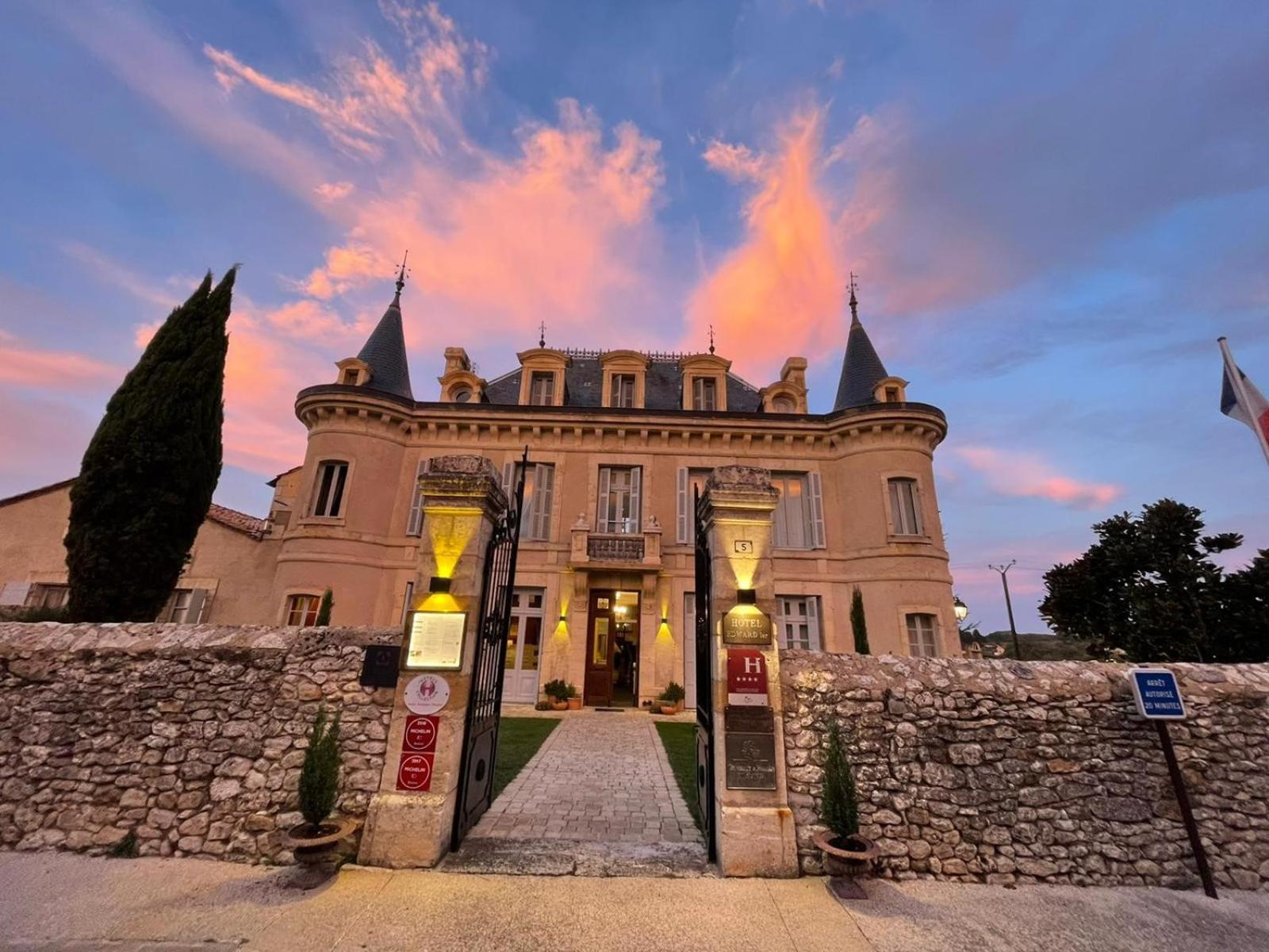 Hôtel Edward 1er Monpazier Buitenkant foto